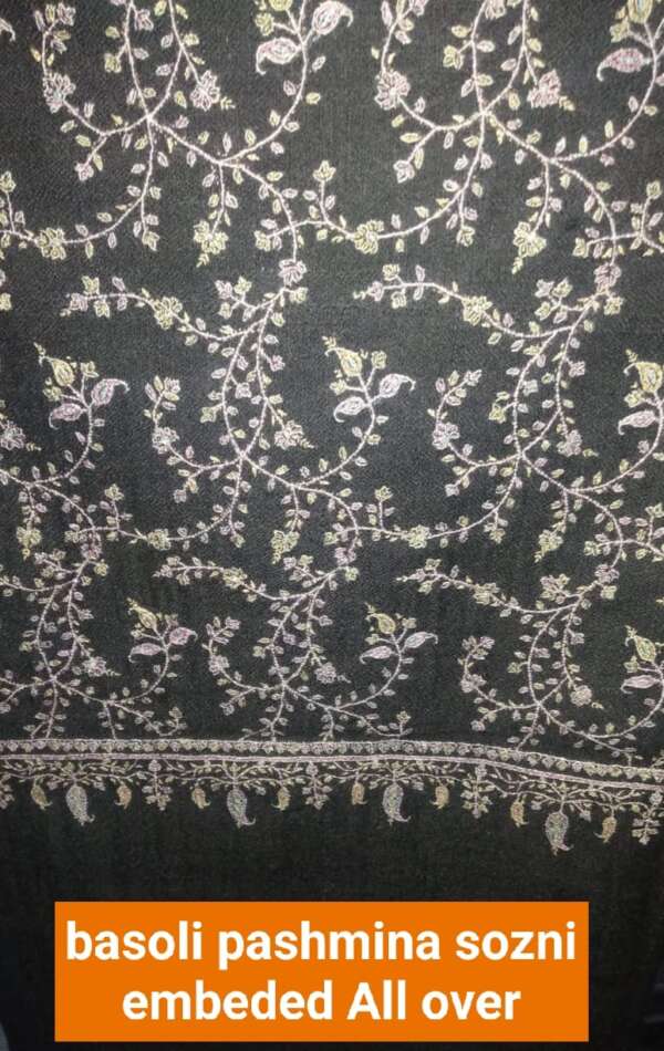 Kashmiri Wool Floral Shawl