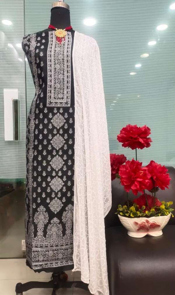 Black Beauty Suit ( with Pure Dupatta)