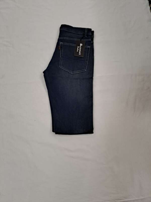 Classic Blue Jeans - Image 4